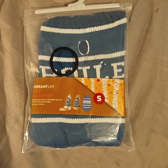 DOG OR CAT PET SWEATER. NIB Turquoise with the words "SPOILED" on it. Small - Picture 9 of 9